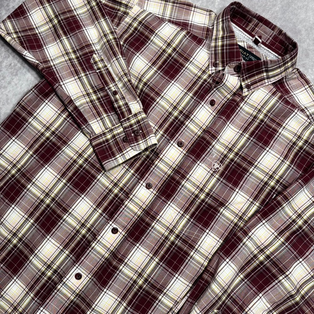 Ariat Pro Series Adrian Classic Fit Plaid Shirt Mens M Burgundy 10044906 LS